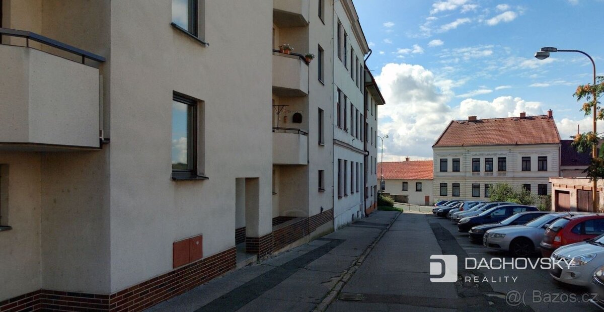 Pronájem bytu 1+1 44 m² - 11