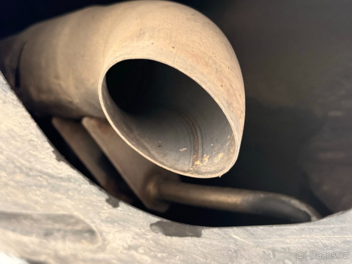 Škoda Superb 3 Ambient 1,6 TDi 88 kW - 11