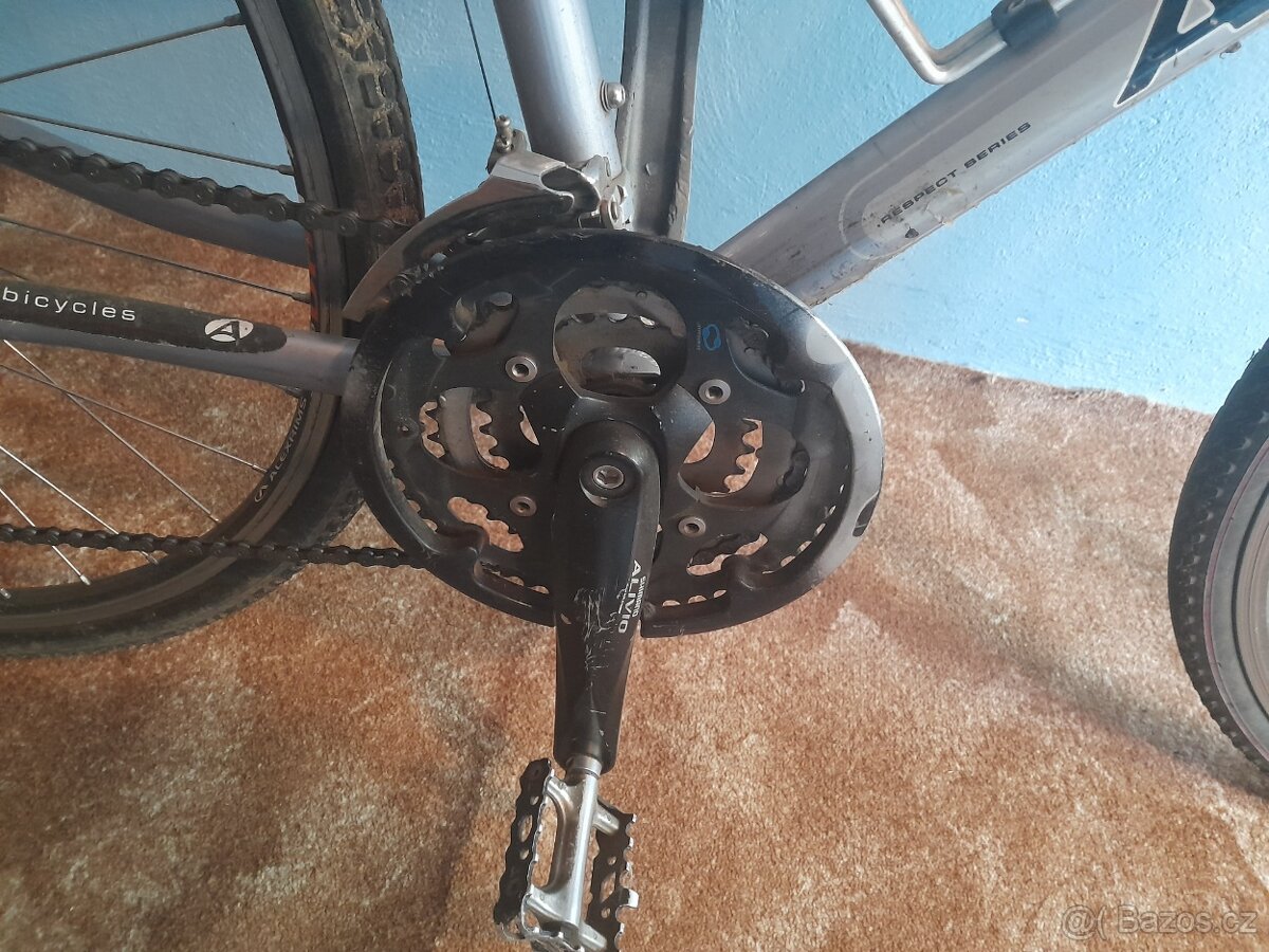 Author zenith-trekove kolo - 11