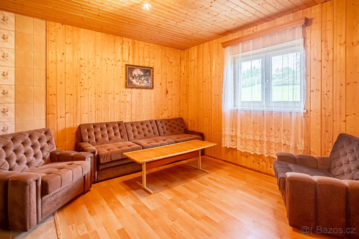 Prodej chaty s 3 apartmány, 231 m, pozemek 688 m - 11