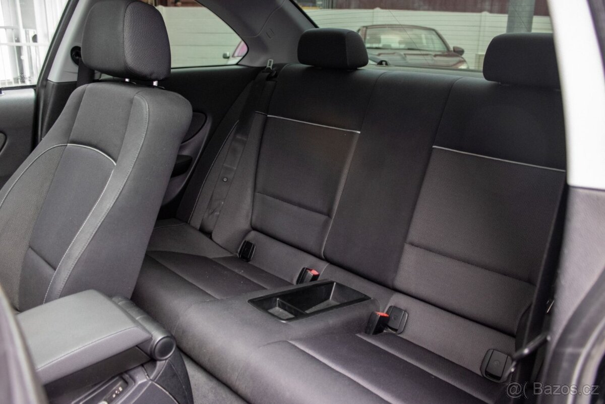 BMW Rad 1 120d, 130kW, M6, 3d - 11