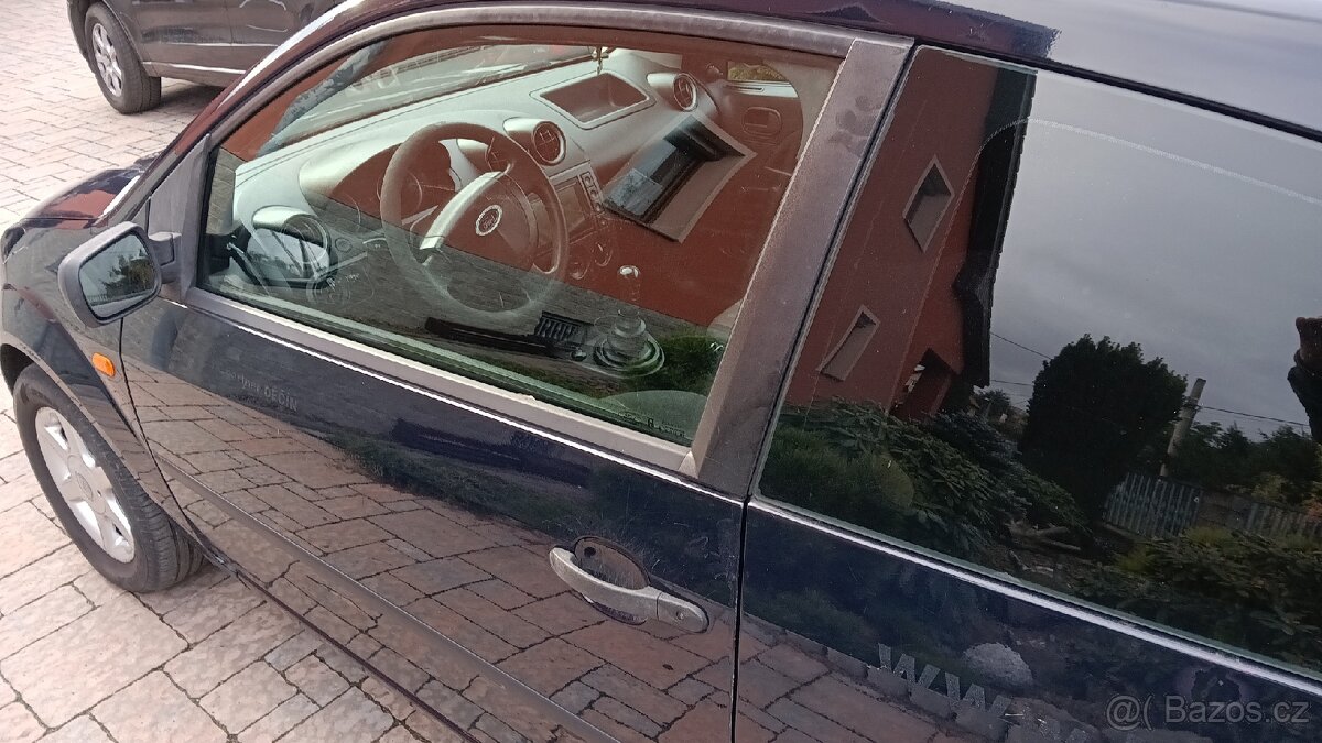 Ford fiesta 1.3i-51kw,rok2003,stk 10/26,org. Km - 11