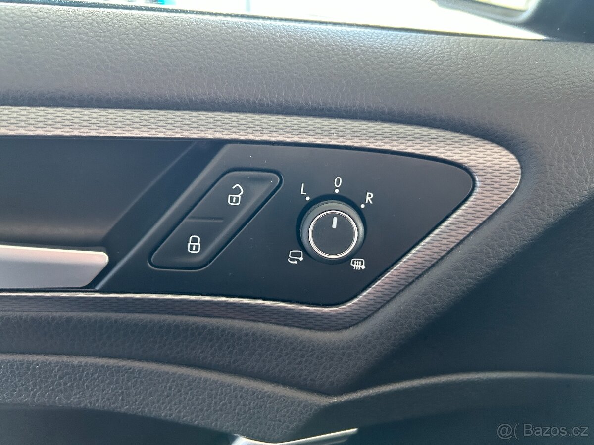 Volkswagen Golf 7 1.6 TDI,LOUNGE,SERVISKA,DPH - 11