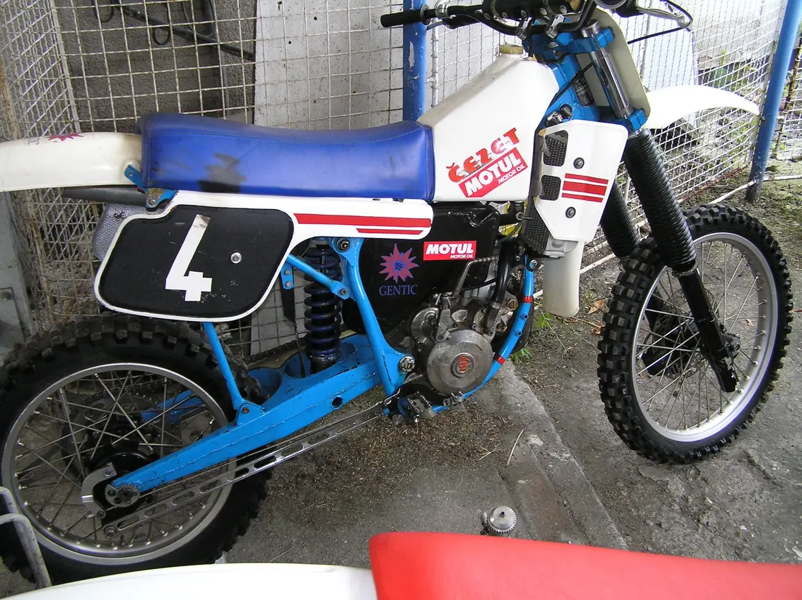 Čz motokros tovární prototyp, OHC, závodní - 11
