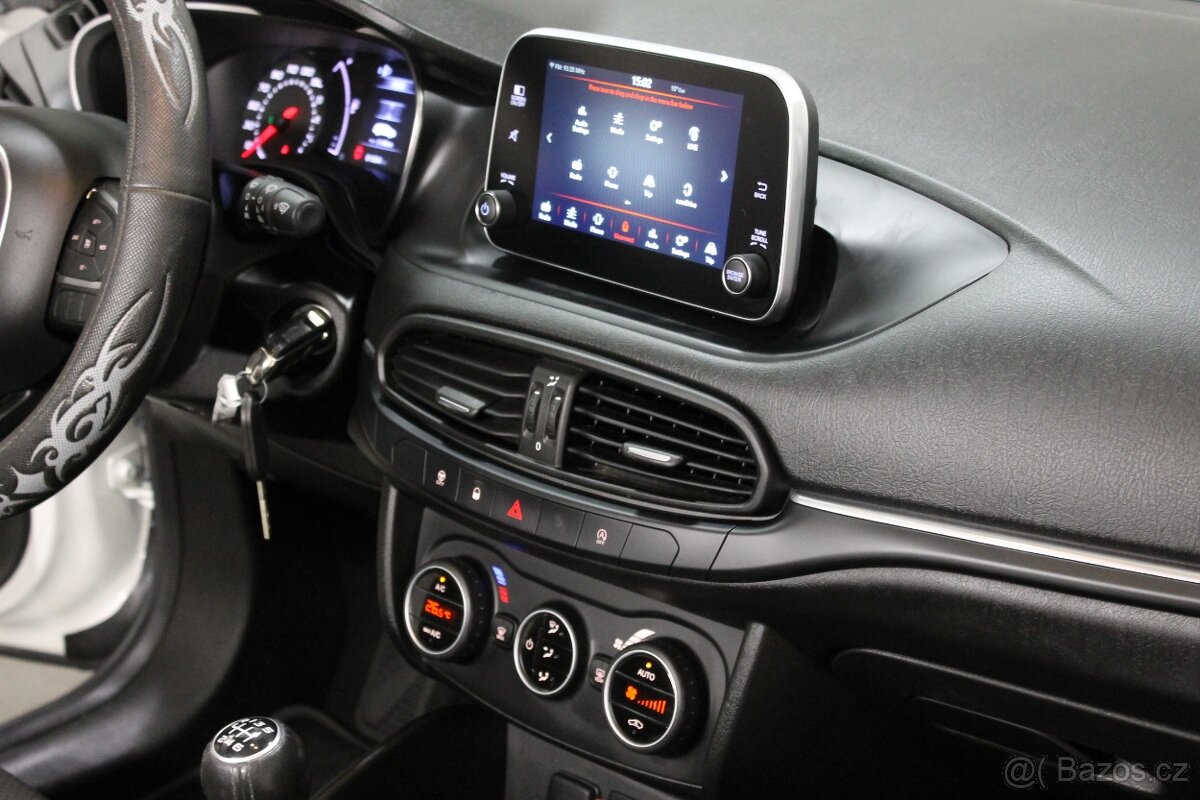 Fiat Tipo, 1.4T 88kW 1.MAJITEL, S.KNIHA - 11