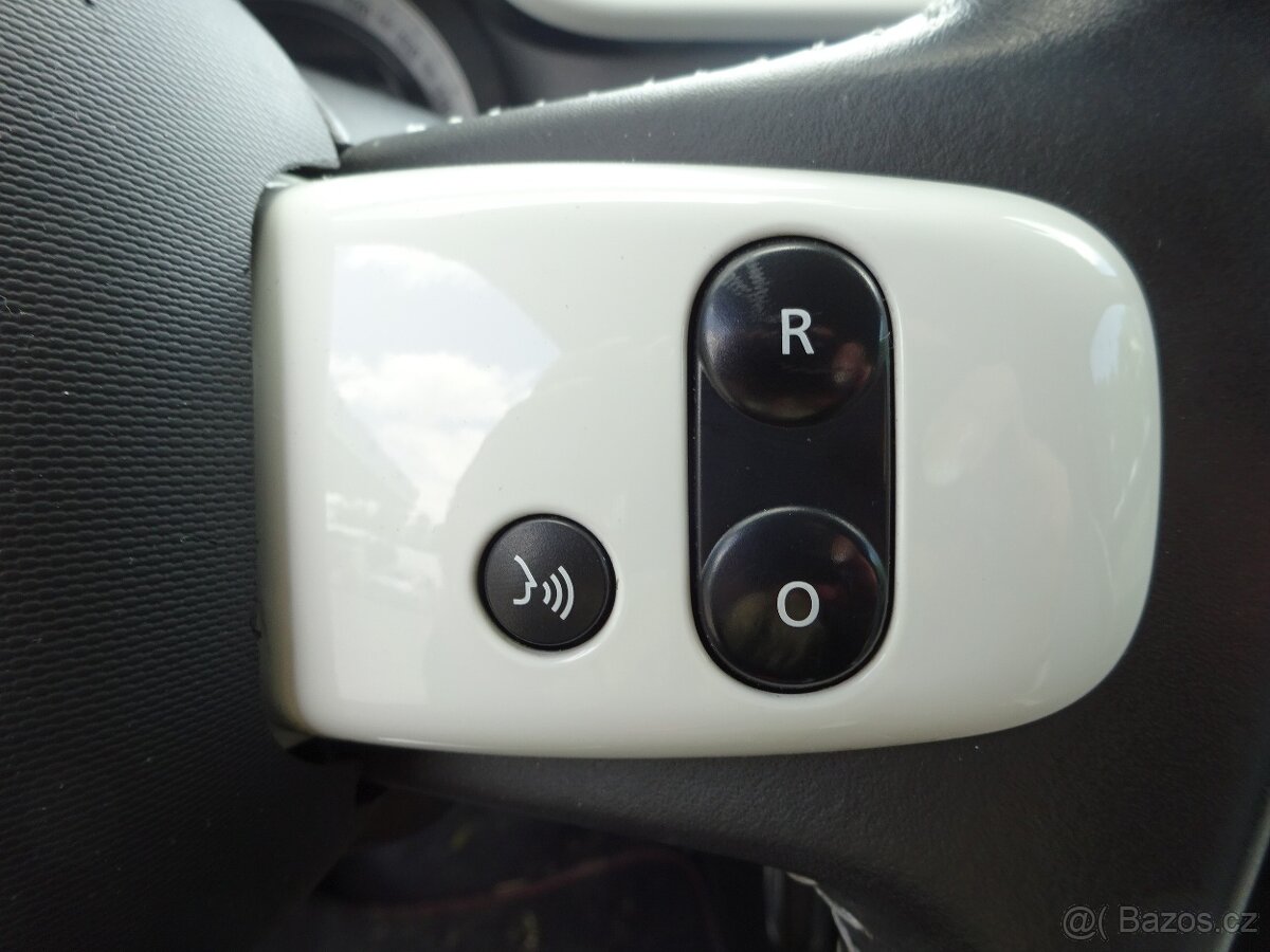 Renault Twingo 0,9 i, GARANCE KM,1 MAJITEL - 11