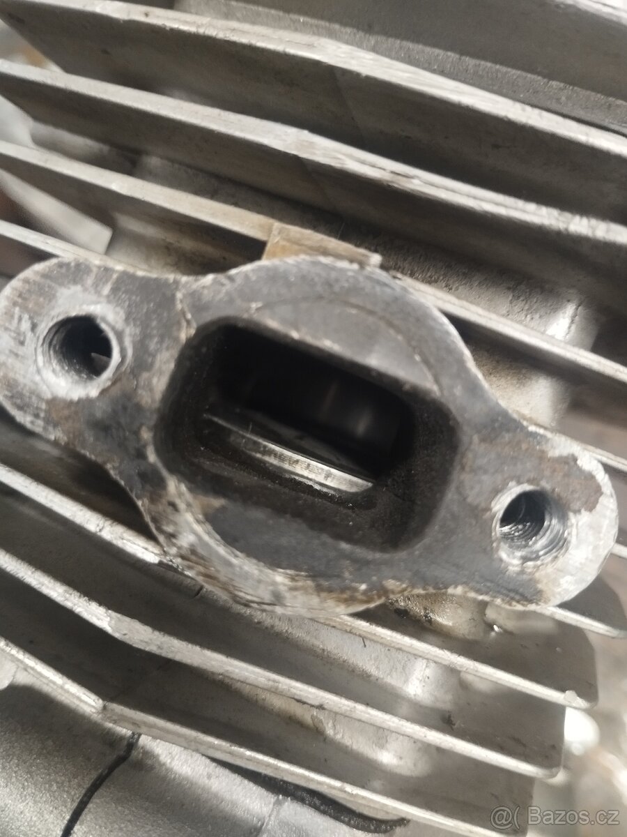 motor a díly na motokolo - 11