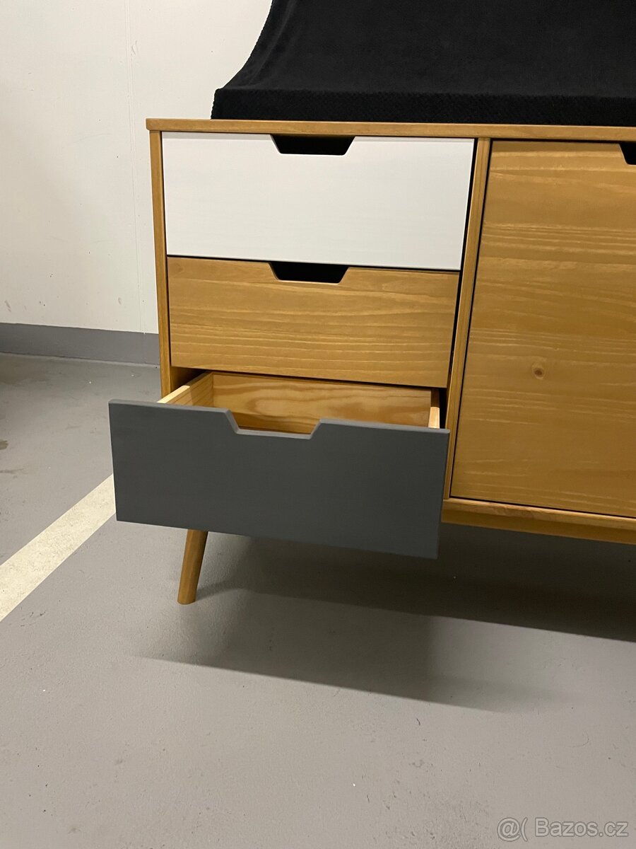 Komoda z borovicového dřeva Cusco - 11