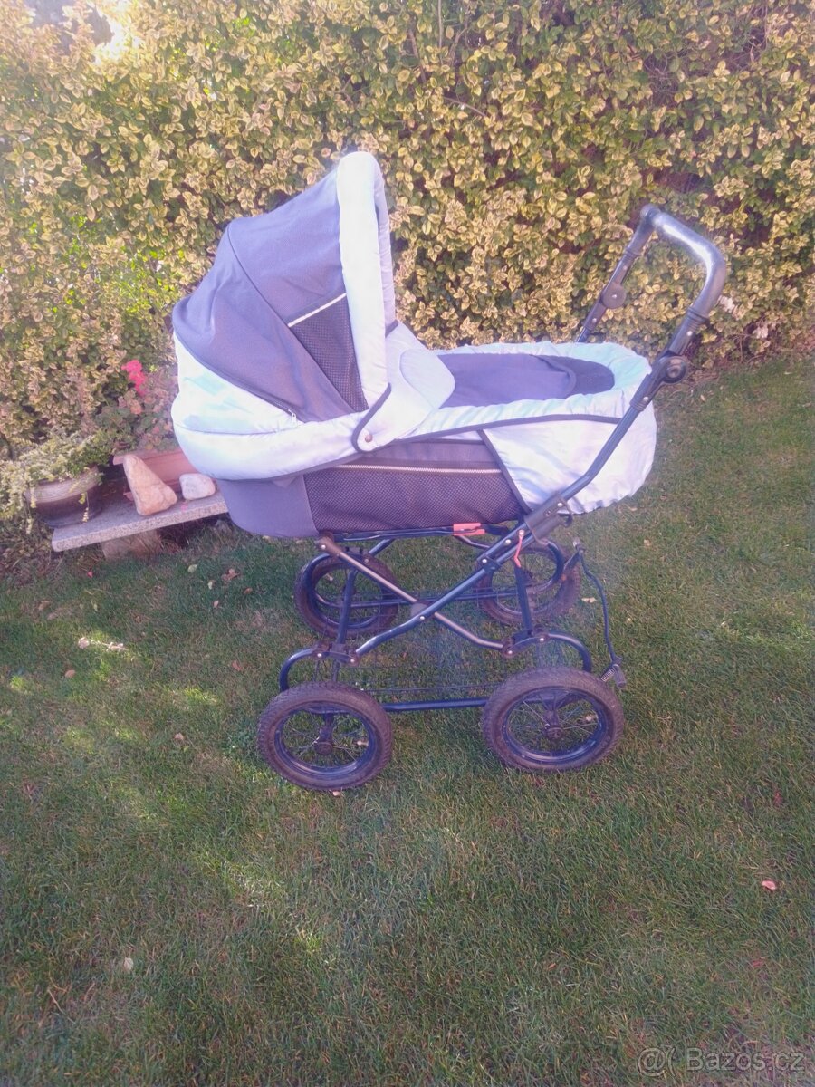 Kočárek+ kárka - 11