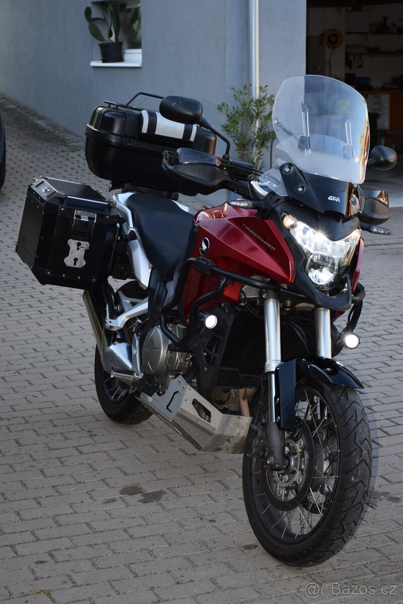 Honda VFR 1200X Crosstourer - 11