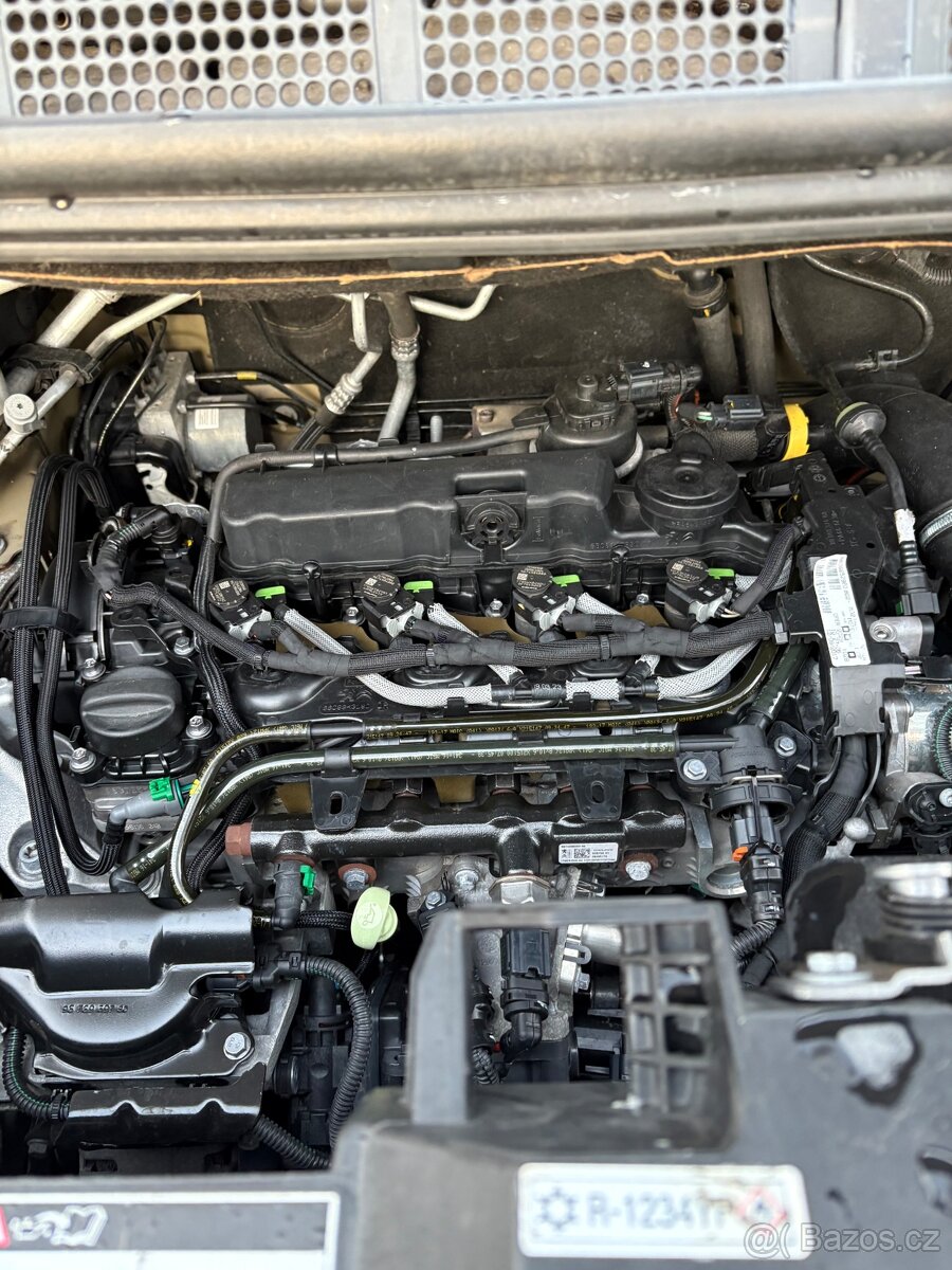 Peugeot Traveller 2.0 hdi 2017 - 11