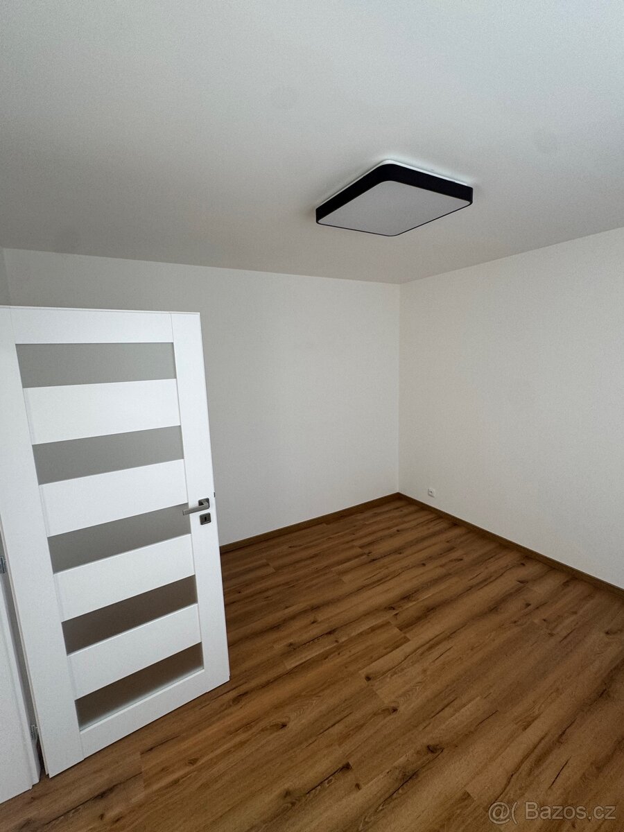 PRODEJ BYTU - 11