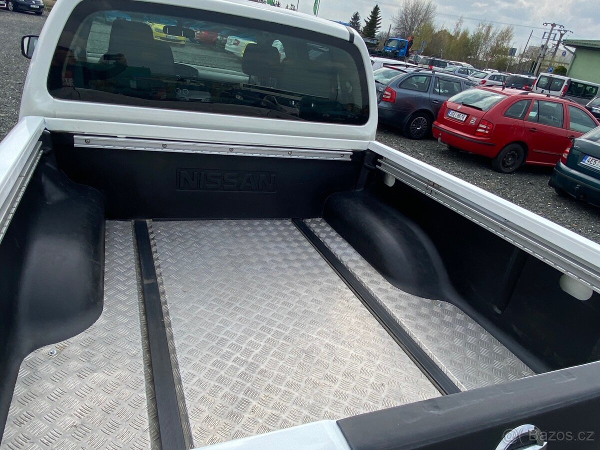 Nissan Navara 2.5 DCi 140 kW , DOUBLE CAB - 11