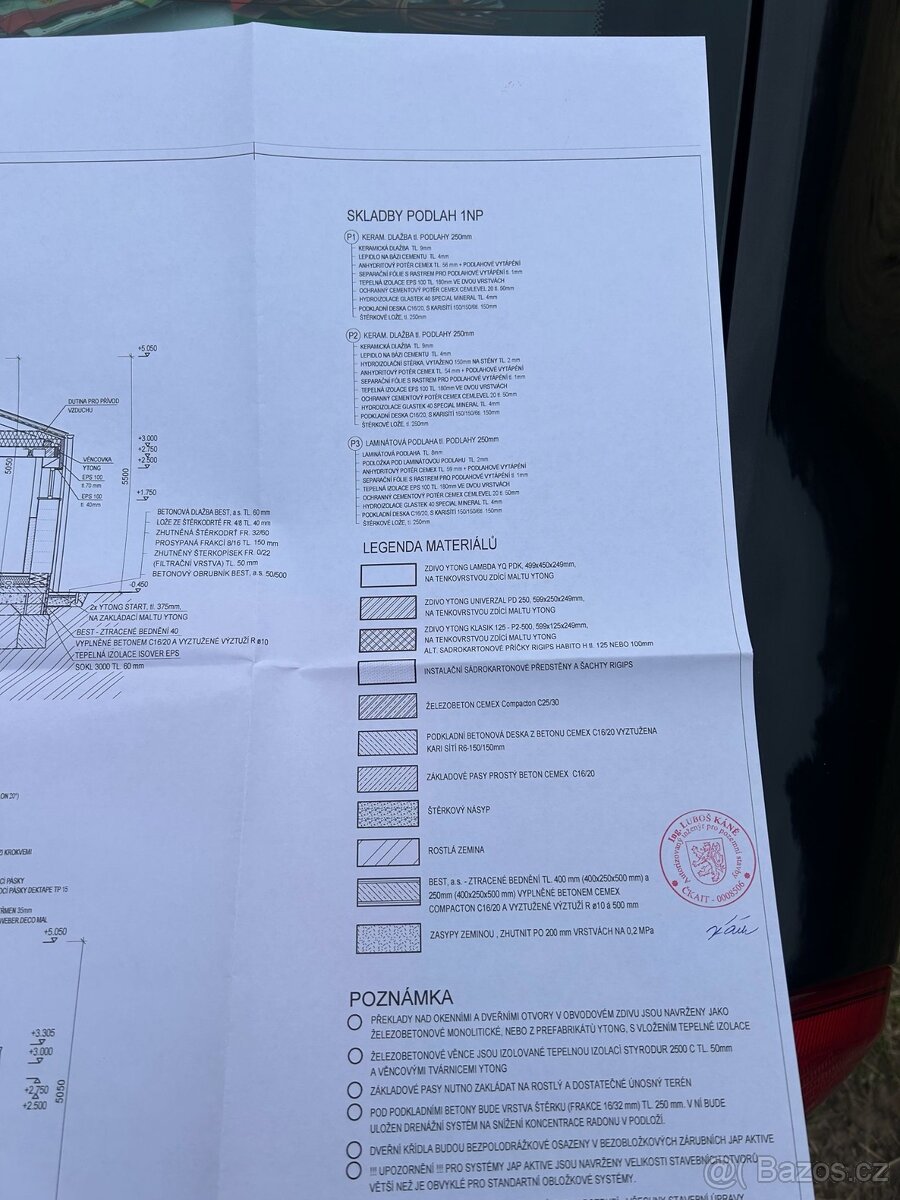 Hledám zedníky - 11