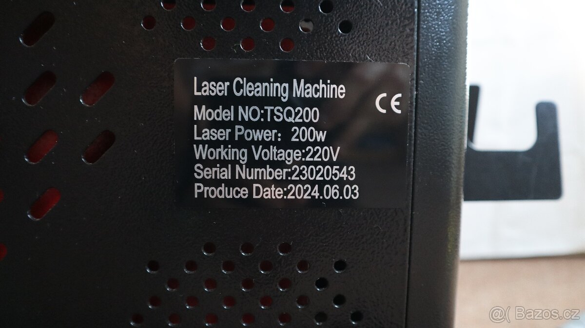 Pulsní laserový čistící stroj 200W - 11