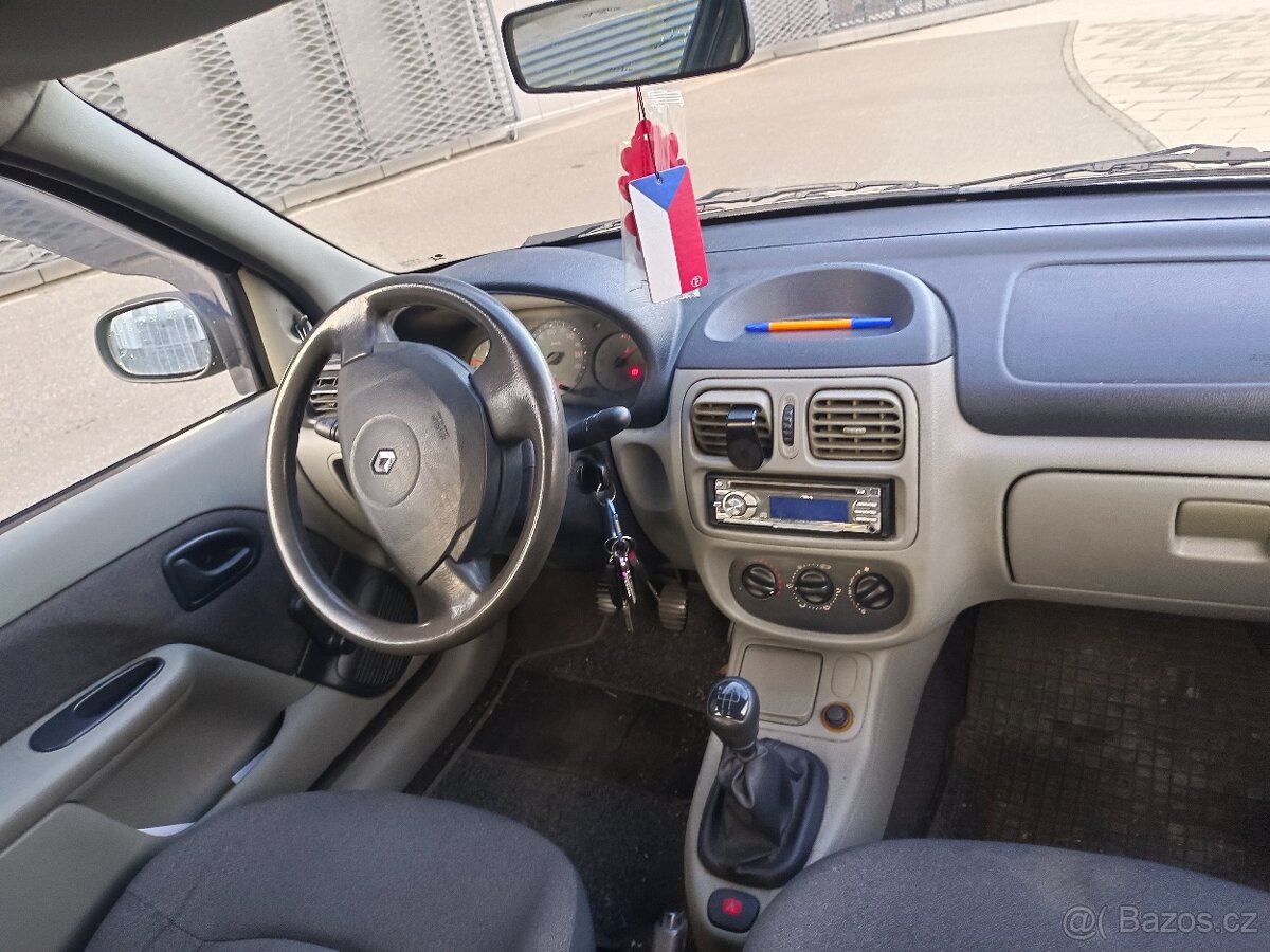 Renault Thalia v perfektním stavu - 11