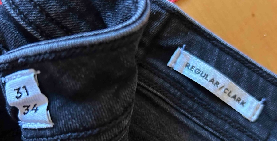 Přechodná bunda, kraťasy a džíny 170/176 - 11