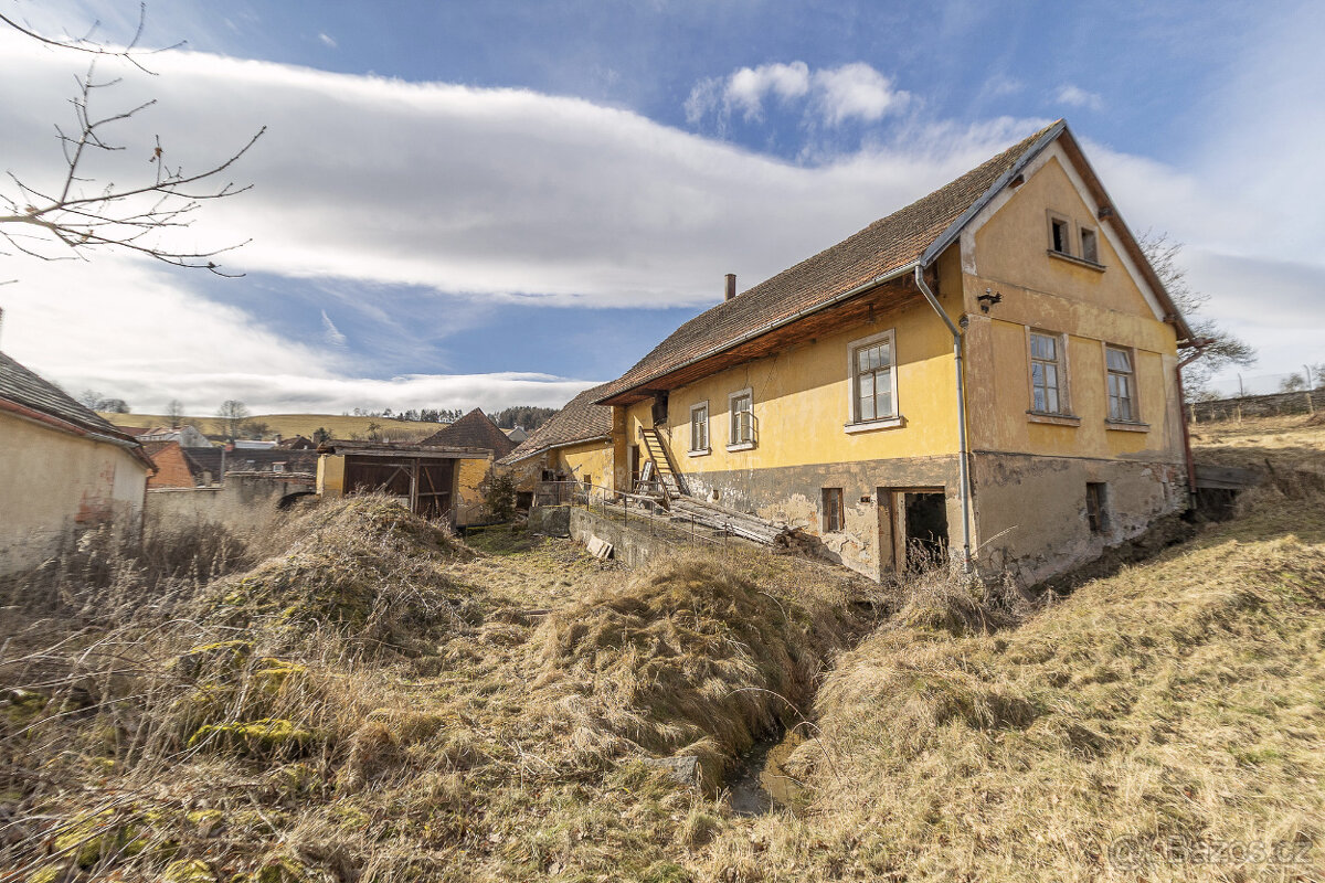 Prodej RD se stodolou Šumava, Kadešice u Sušice - 11