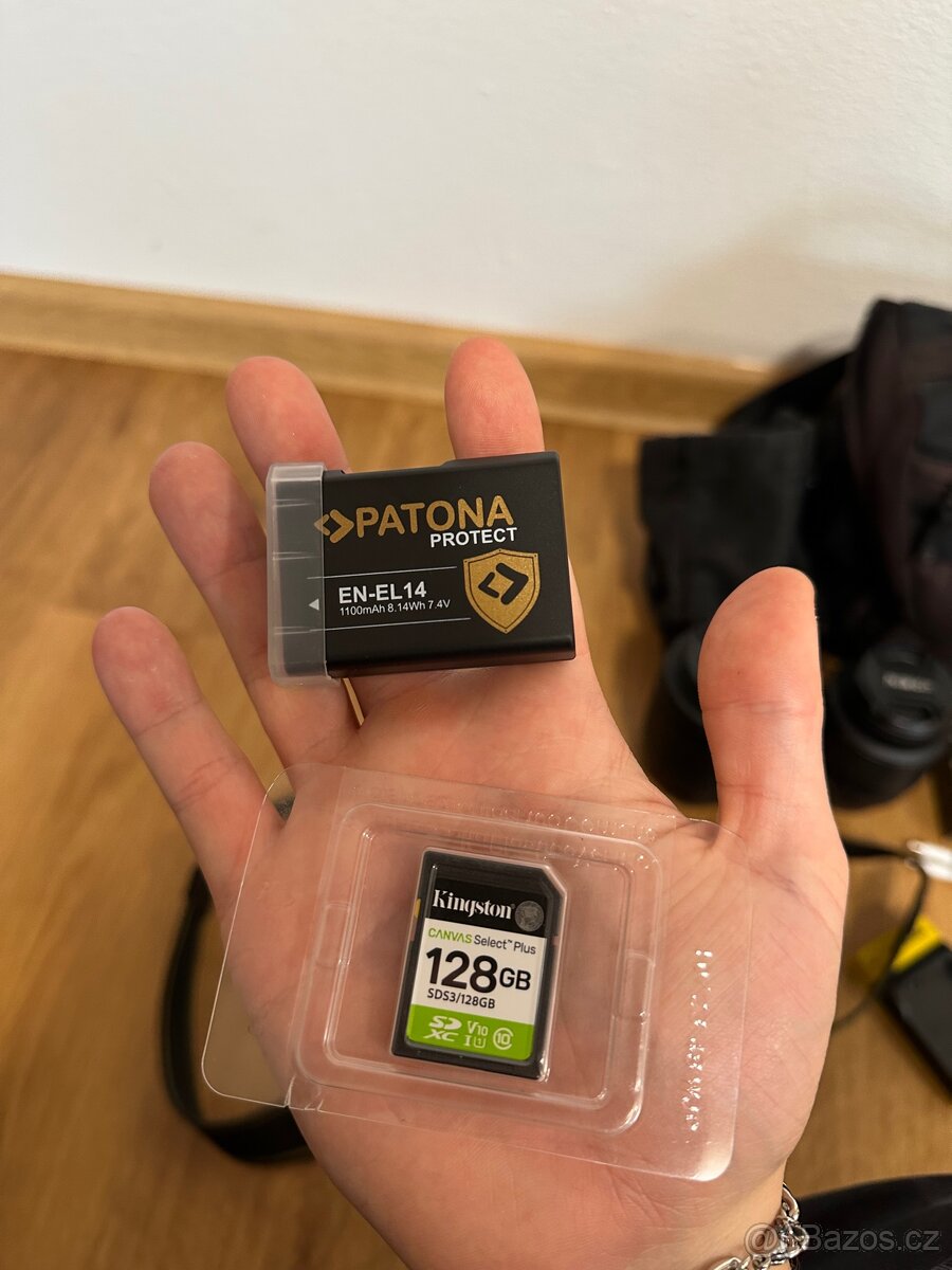 Nikon D5100 + 2 objektivy + kompletní vybavení - 11