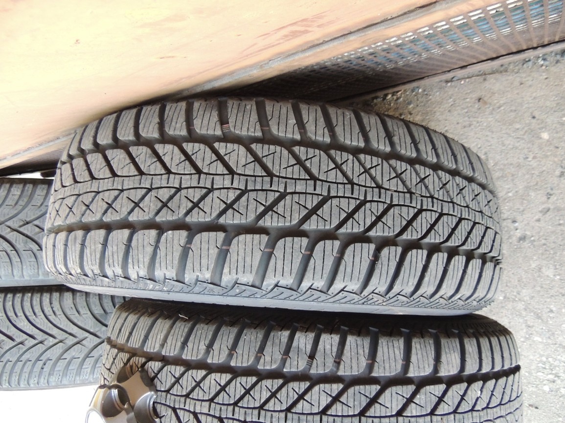 4ks plechových disků Škoda Scala+zimní pneu 195/60/16 - 11