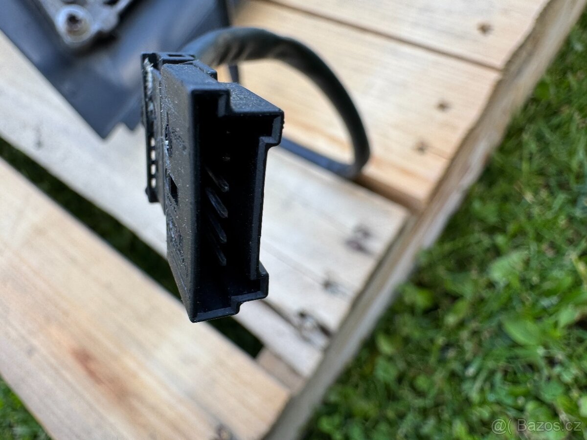 MB Sprinter W906, Crafter Levé dlouhé zrcátko - 11