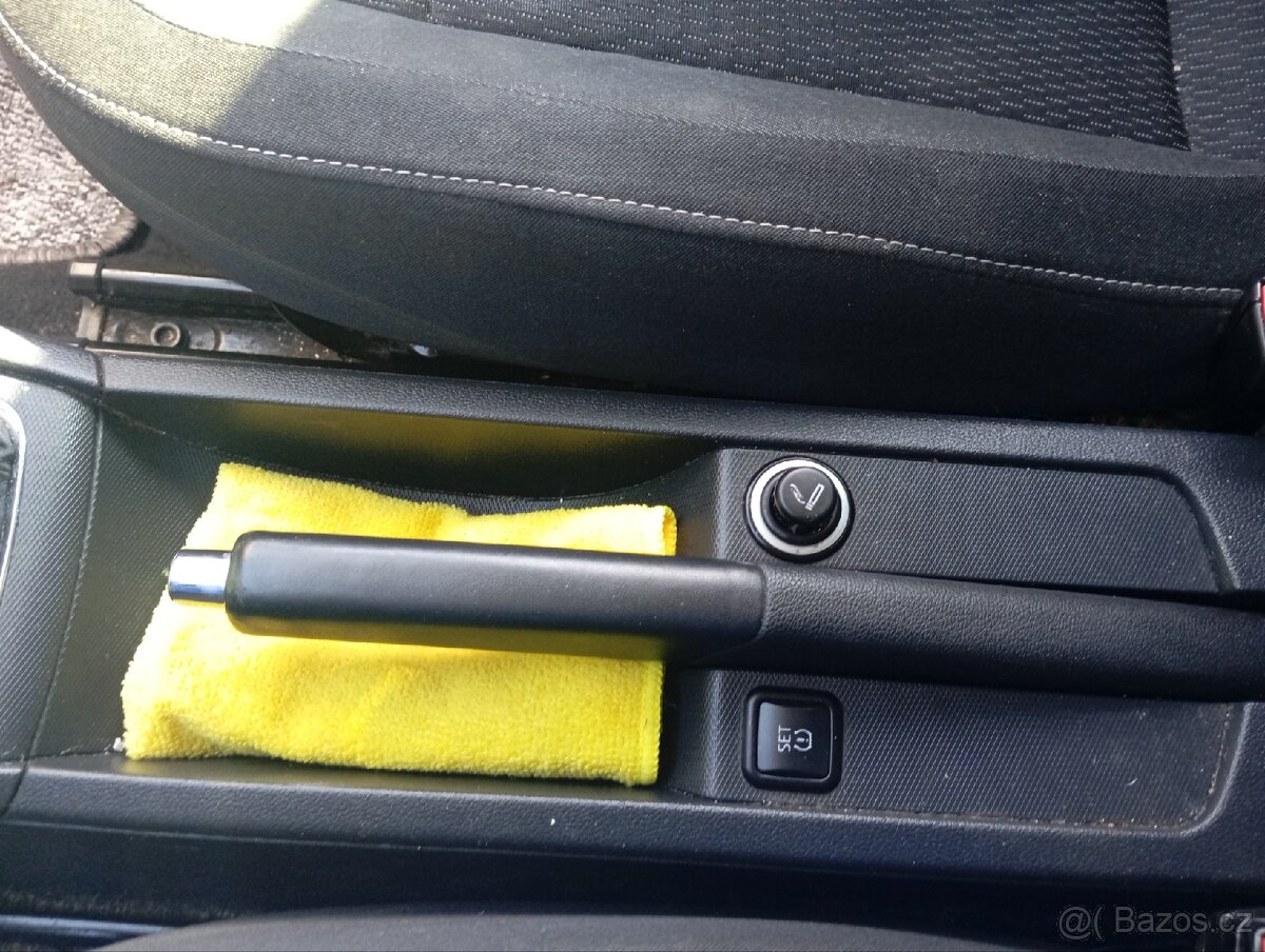 Škoda Rapid 1.2 TSI - 11