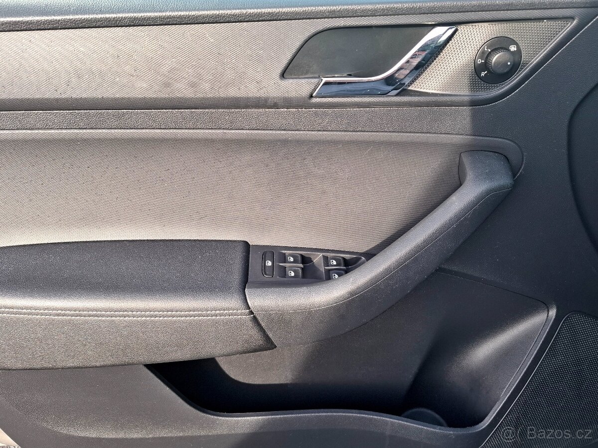 Škoda Rapid Spaceback "JOY" 1.2 TSI 66 kW - 11