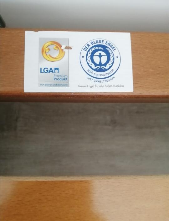 Postel, stolky rošty + v případně matrace zdarma - 11