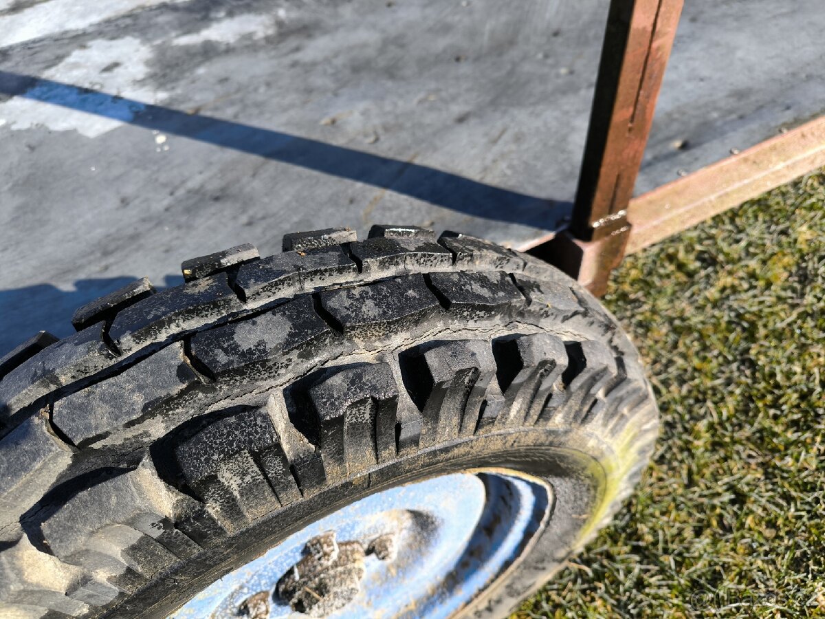 Kára, plato za traktor - 11