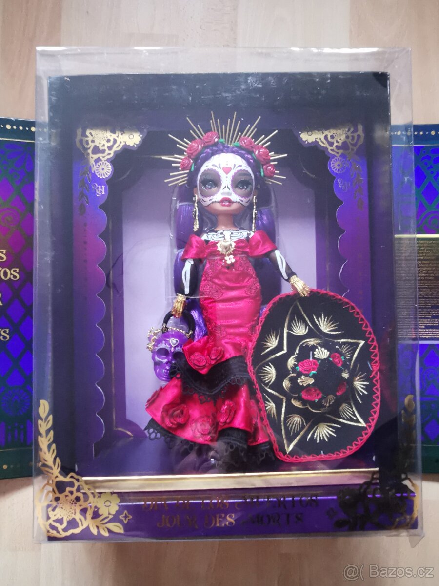 MGA Rainbow High Díos de Muertos Maria Garcia - 11