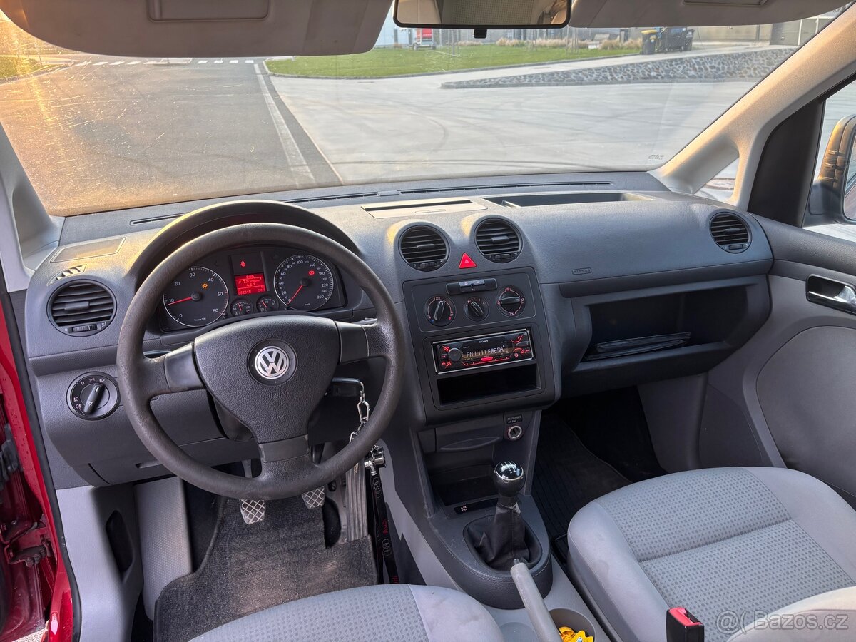 Prodám VW Caddy 1.9 tdi - 11