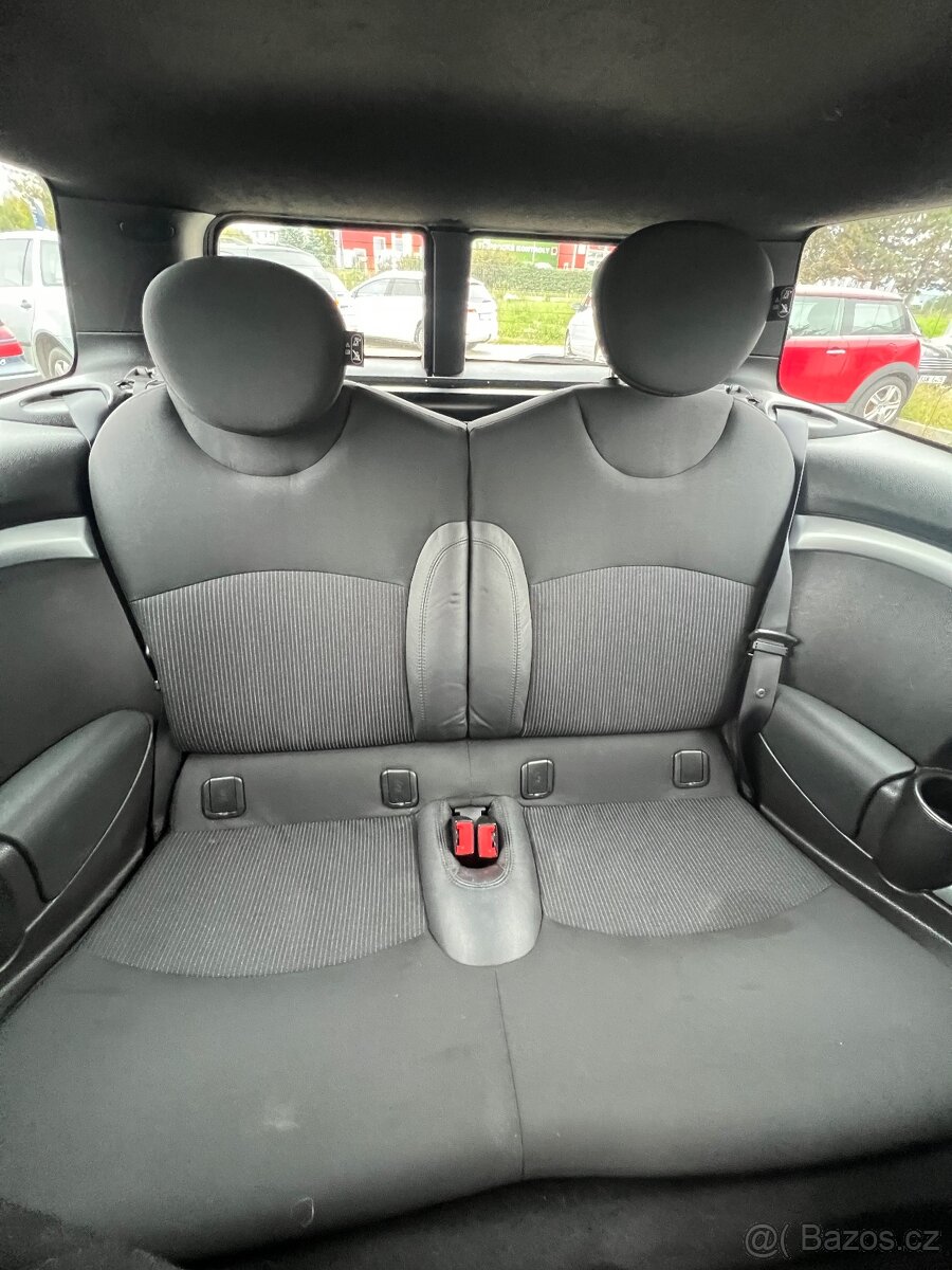 Mini Cooper Clubman 1,6 - 11