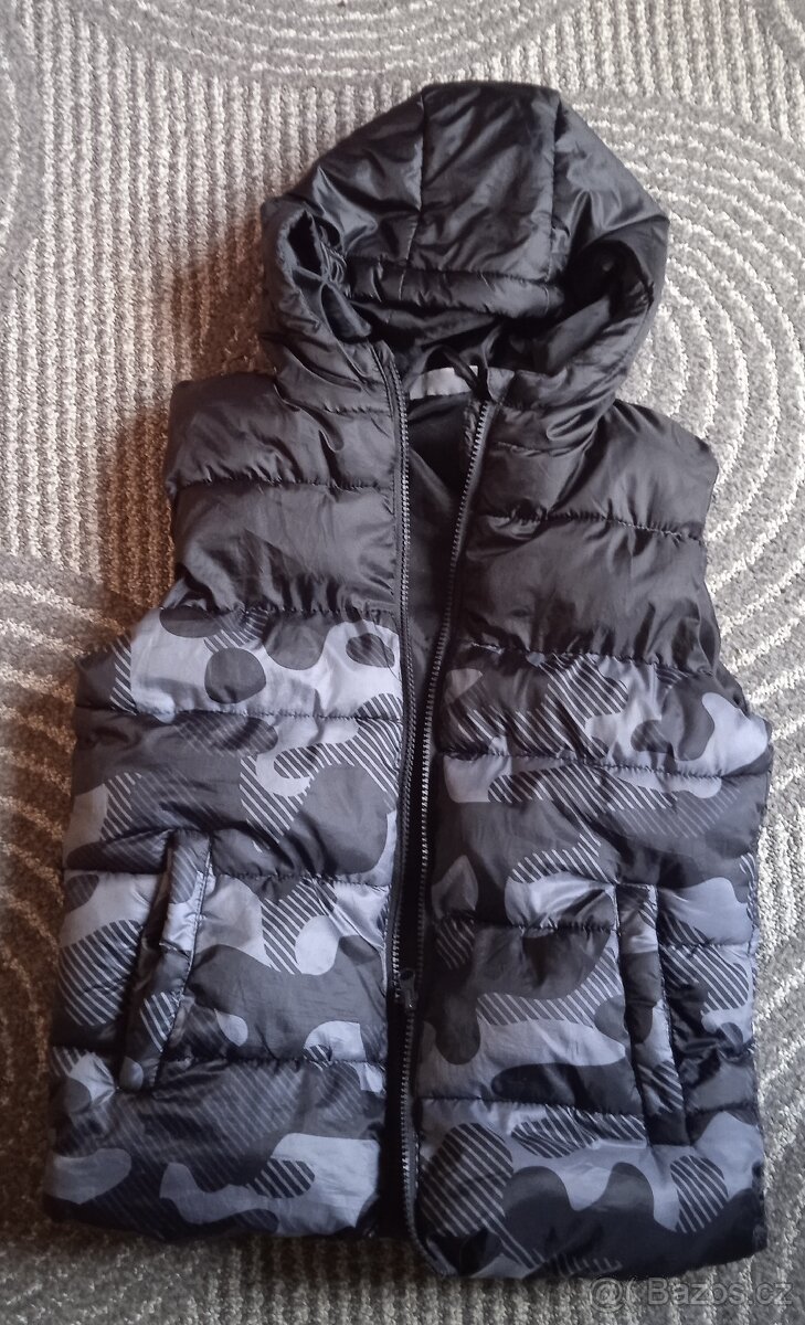 Set chlapeckého oblečení 134 - 11