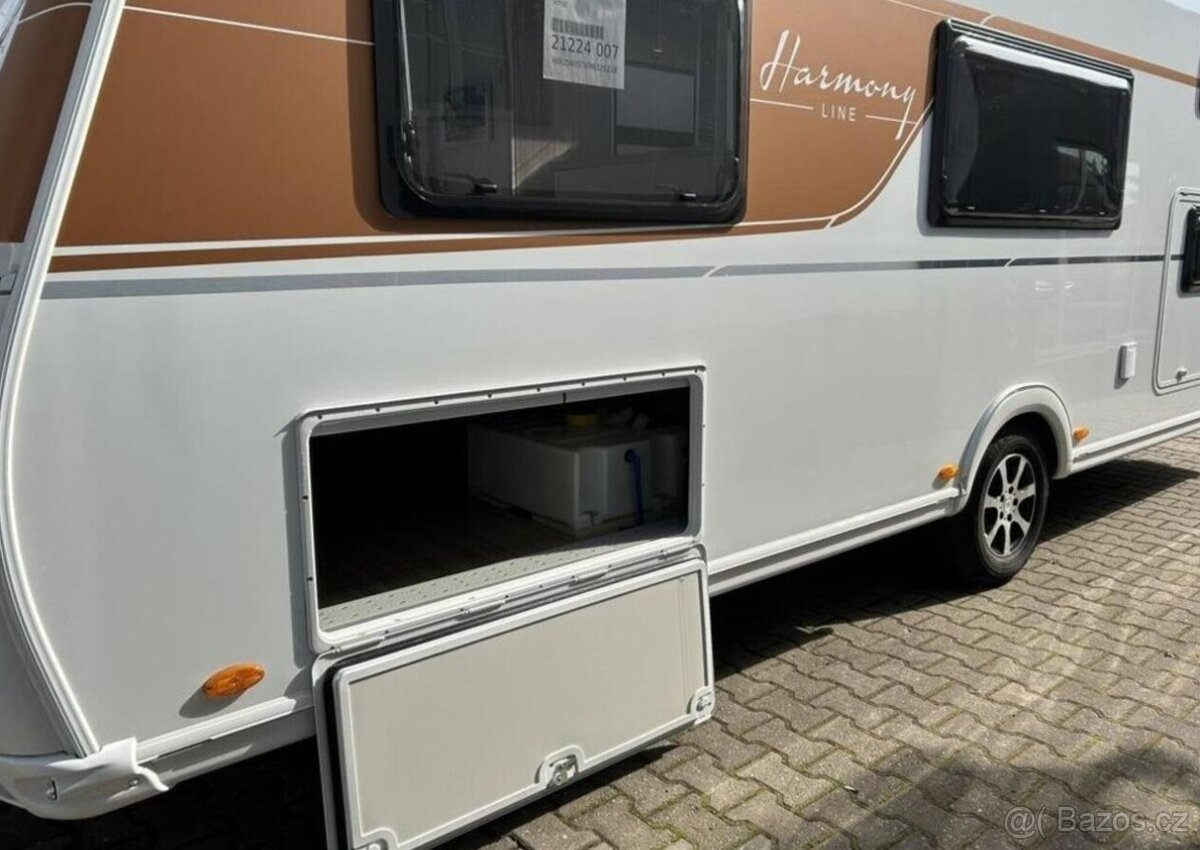 Bürstner AVERSO 560TK palandy nove - 11