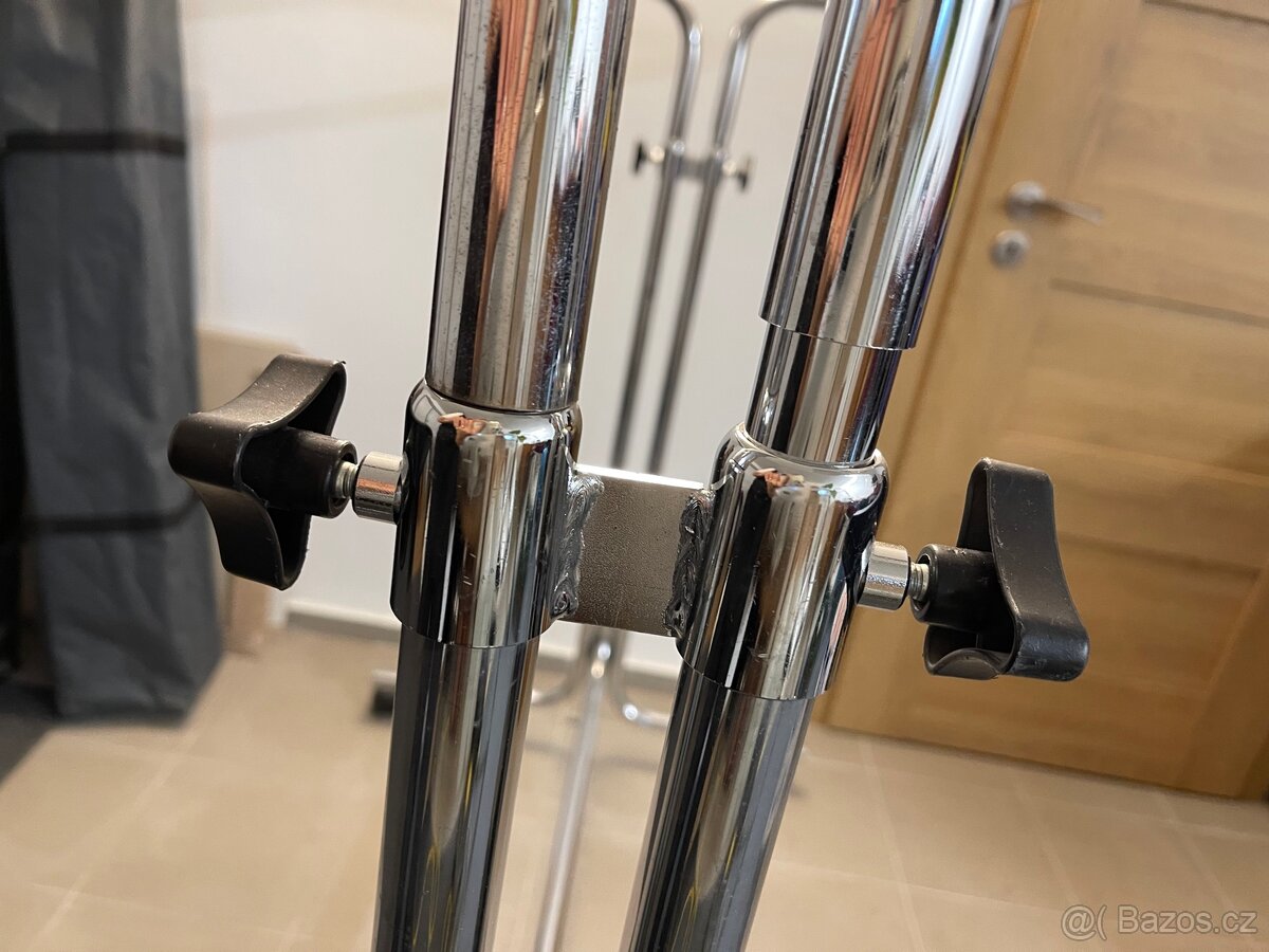 Stojan na oblečení věšák do obchodu - 11