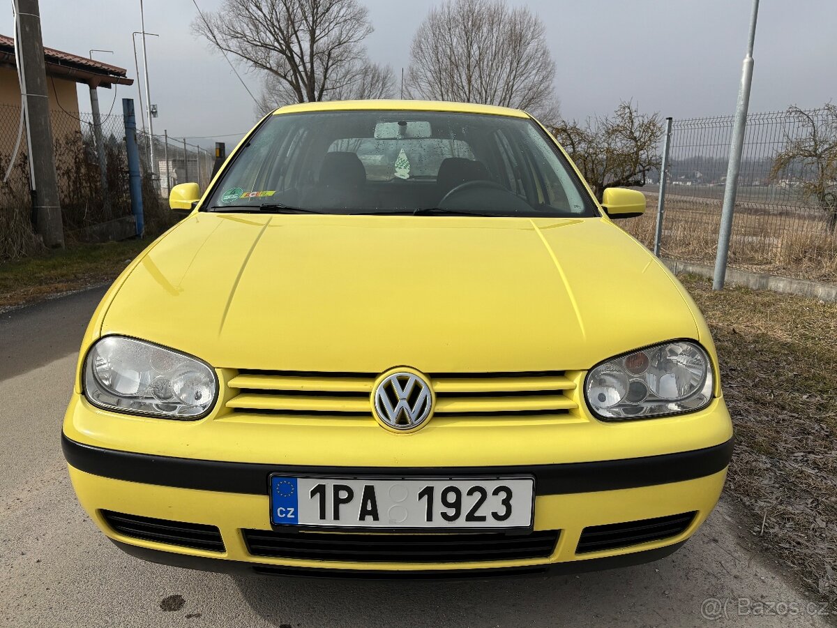 VW Golf IV 1.6 i - 11
