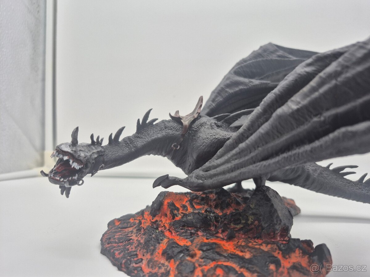 Fell Beasts pán prstenů - 11