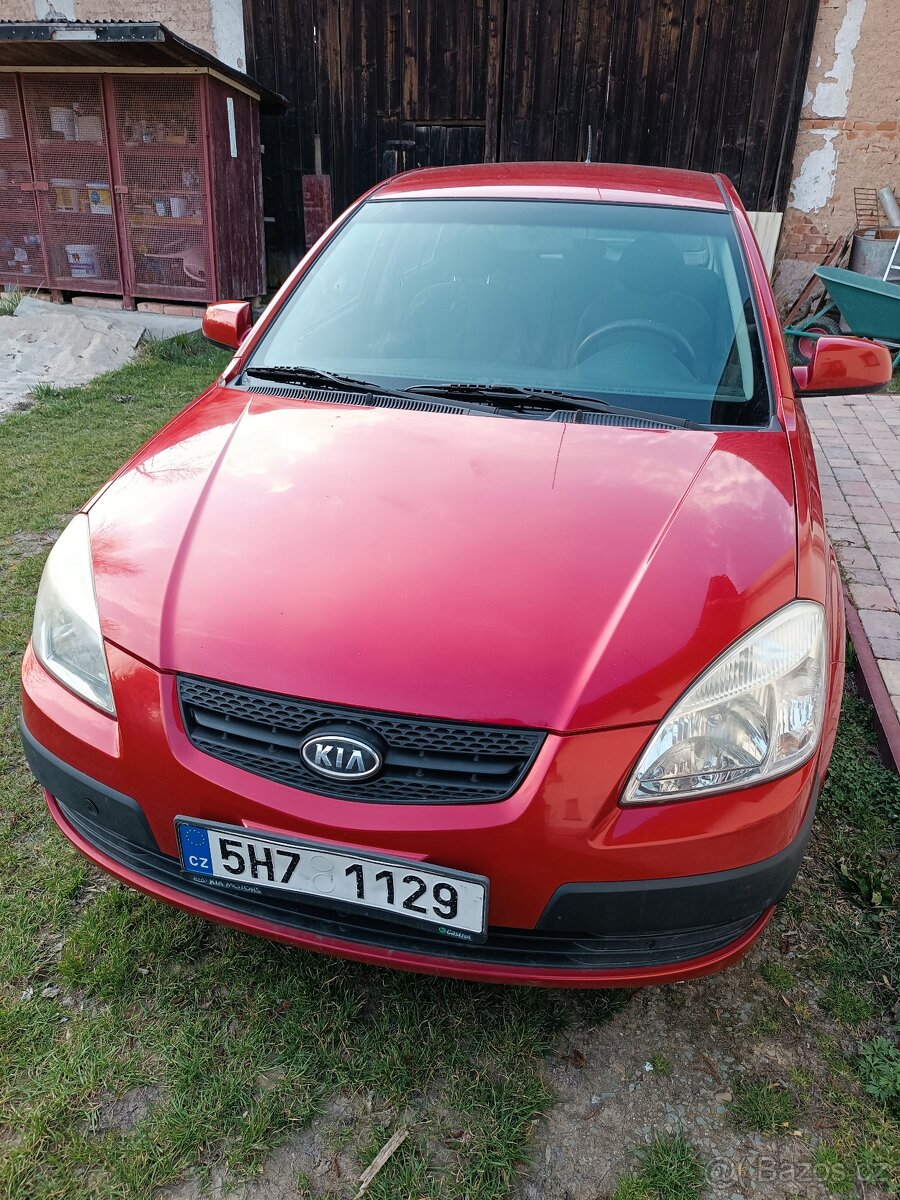 Kia Rio 1.4 tažné - 11