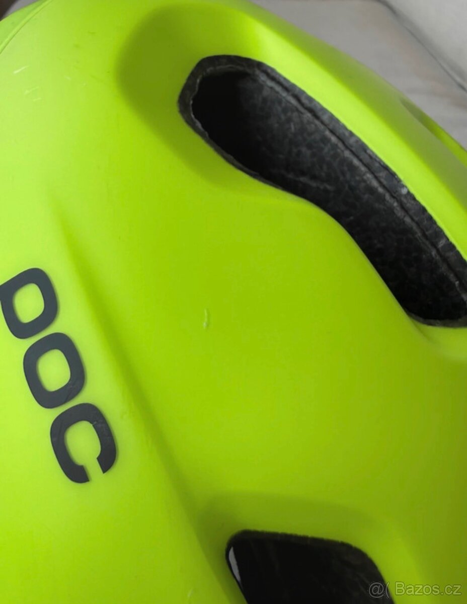 Cyklistická přilba POC Axion - 11