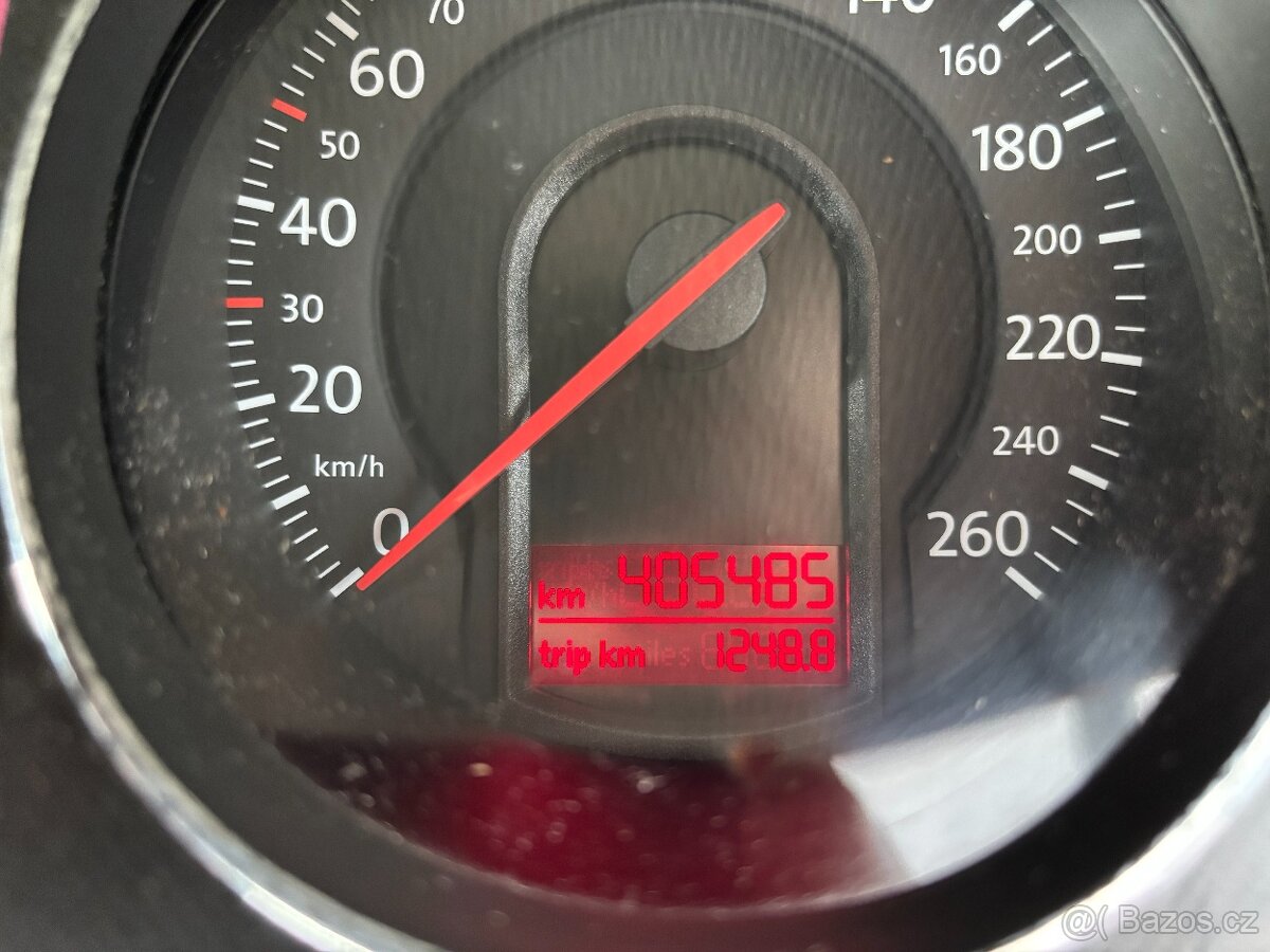 Volkswagen Passat B6; 2.0 TDI - 11