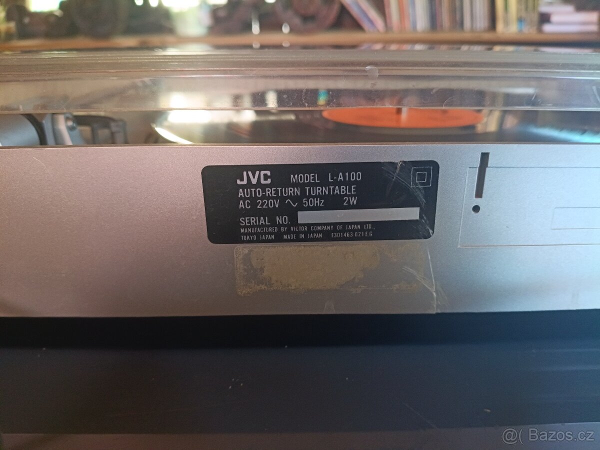JVC L-A100 poloautomatický gramofon - 11