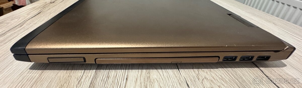 Dell Vostro 3750 + i7 + nVidia + 17,3” - 11