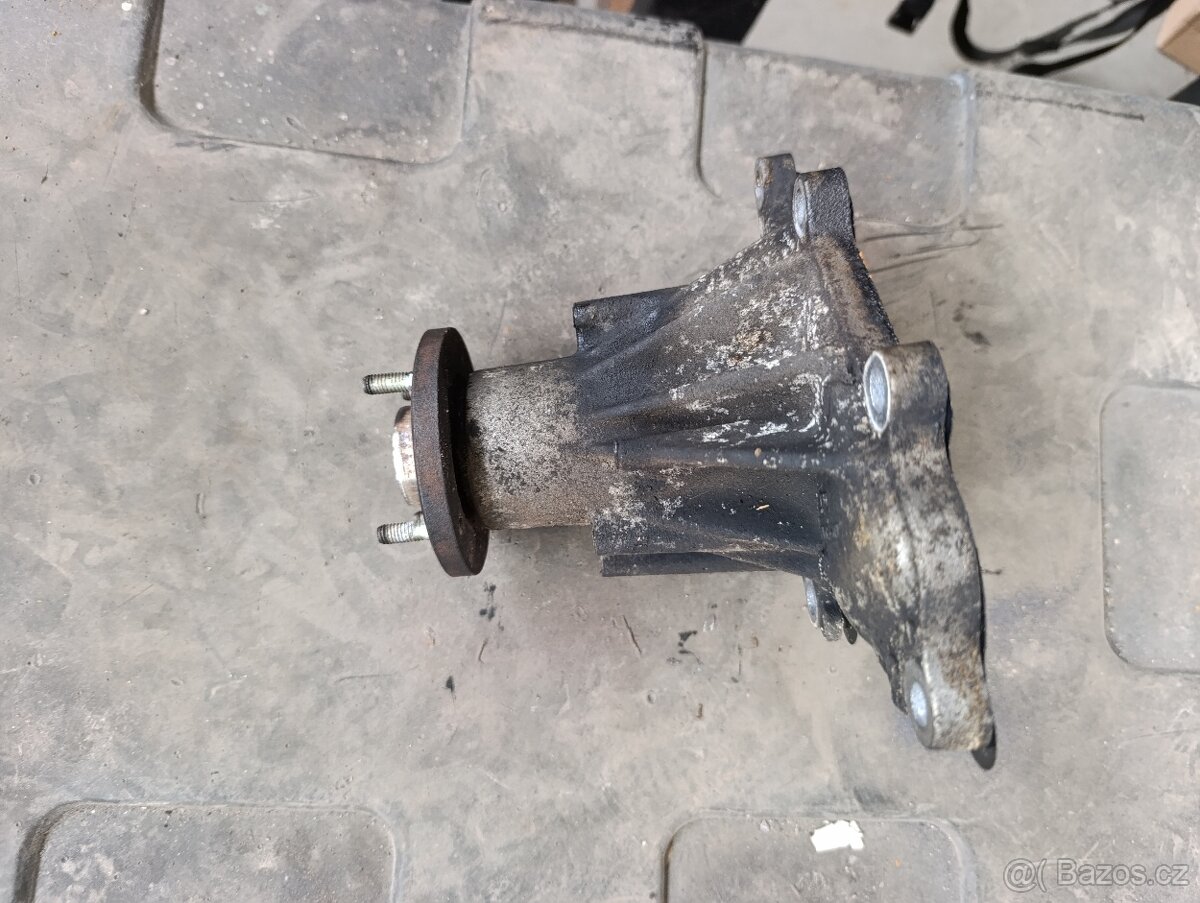 Nissan Navara D22 -motor - 11