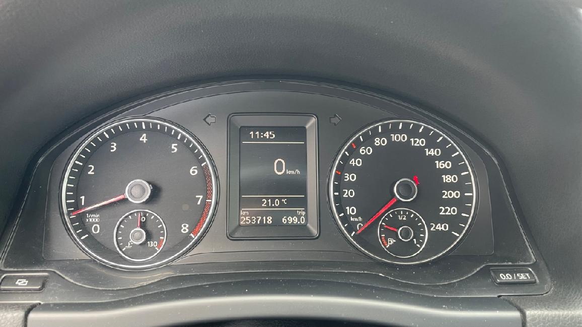 Volkswagen Golf Plus, 1.2 TSI 77KW //odp. DPH //RV 6/2012 - 11