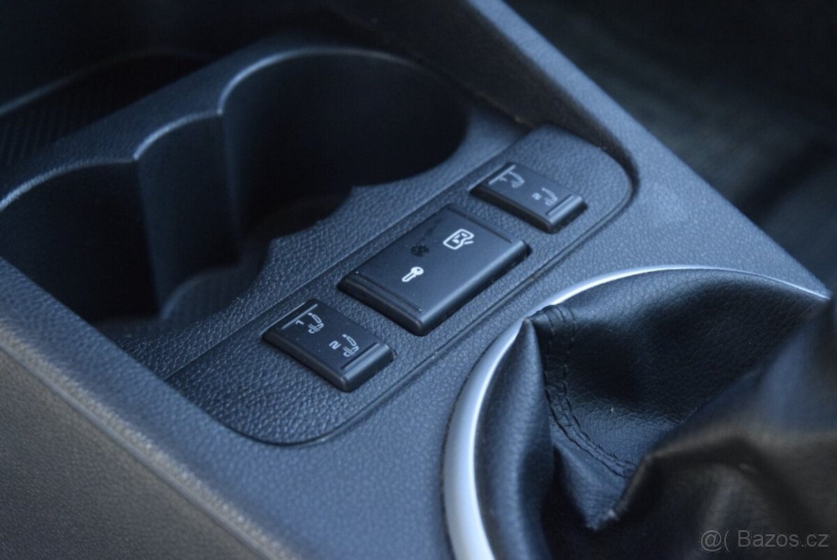 Škoda Fabia II 1.2 HTP - 11