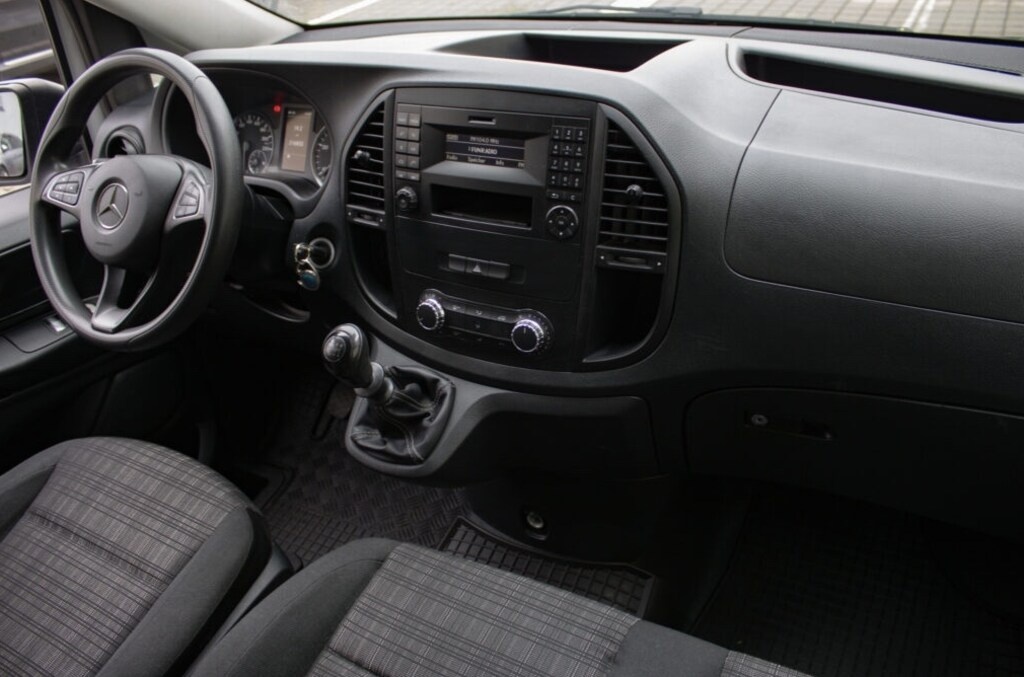 Mercedes-Benz Vito 114 CDI – 9-miestne - 11