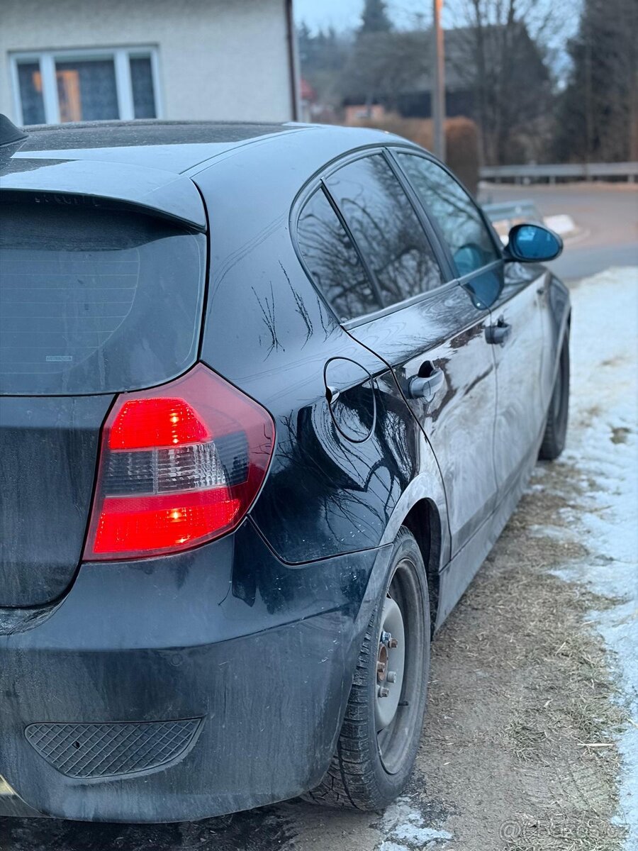 BMW e87 118i, 2006 - 11