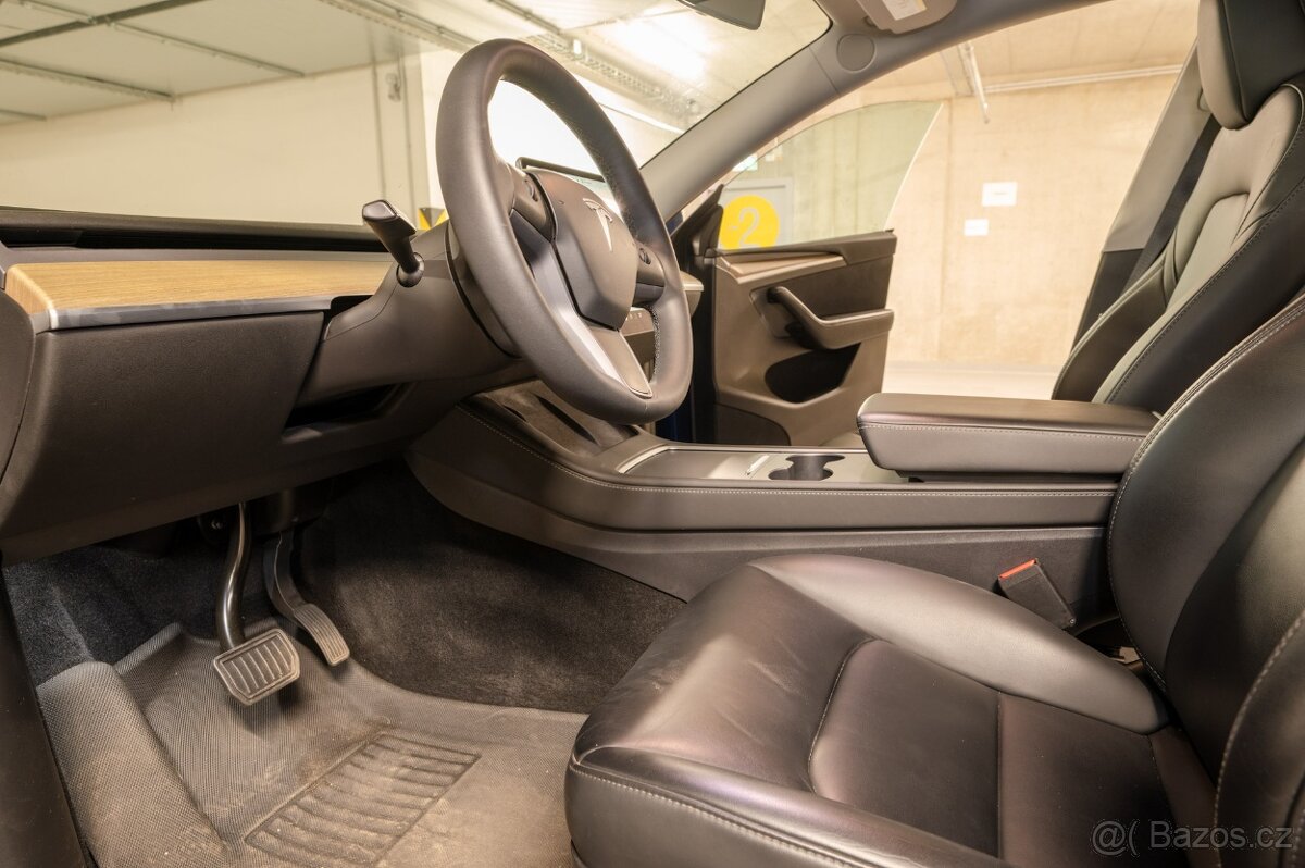 Dražba TESLA MODEL Y Long Range - 11