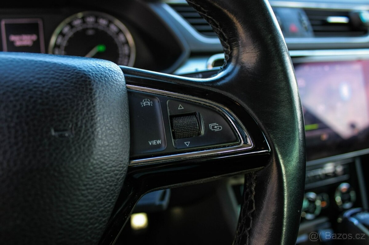 Škoda Superb 2.0 TDI Ambition DSG - 11