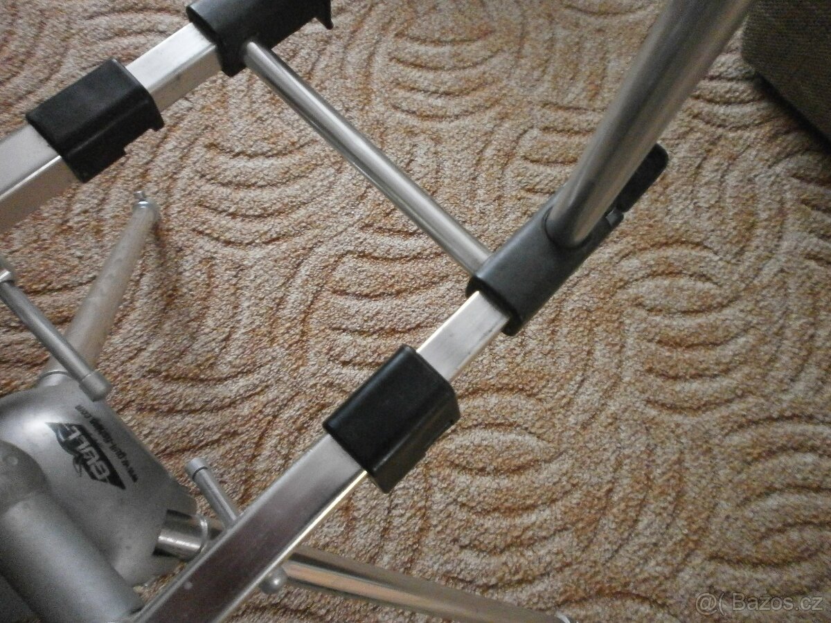 Prodám stojany na rybářské pruty - 11